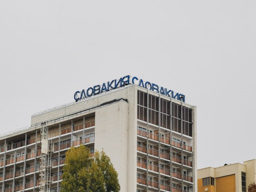 Photo cabinet company