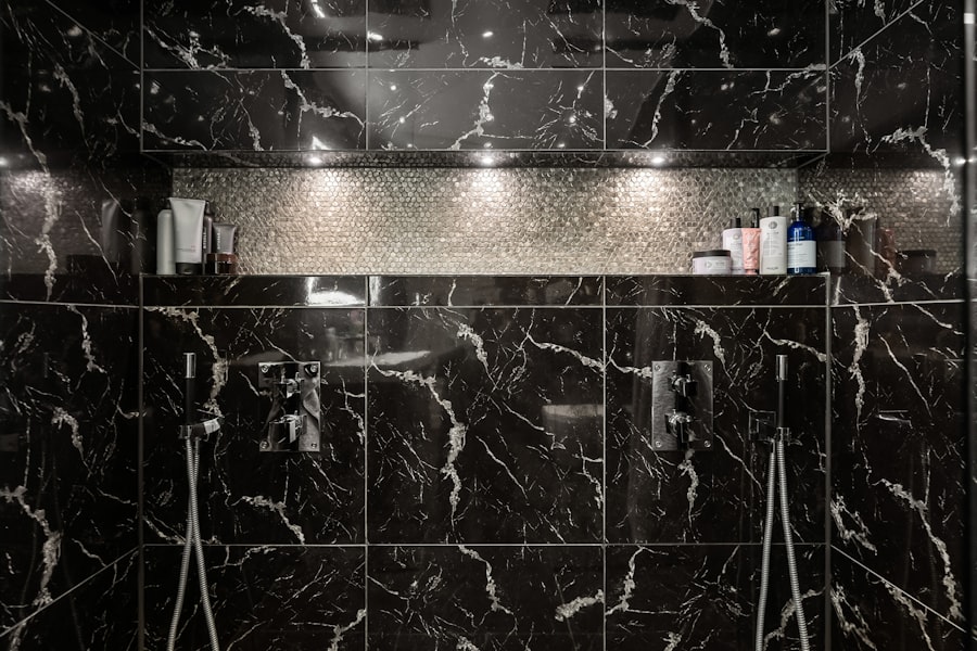 Photo bathroom vanity cabinets